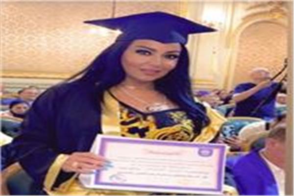 سمية الخشاب 