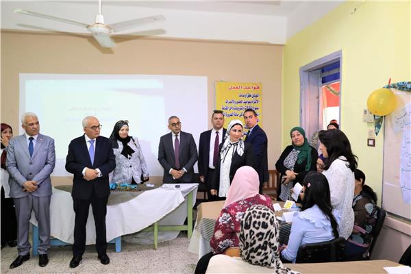 وزير التعليم يتفقد برنامج التدريب الذهني للمعلمين  بمدرسة سراى القبة الإعدادية 