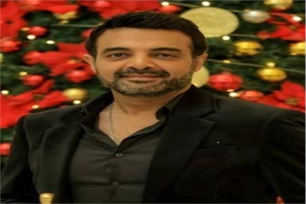 عمرو محمود ياسين