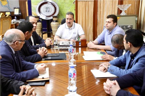 محافظ المنوفية : خطة طموحة لتطوير قطاع تحسين البيئة