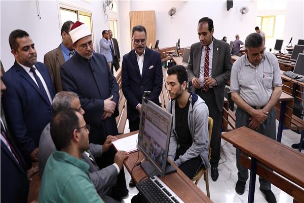 طلاب جامعة الأزهر يشيدون بتوثيق الامتحانات الشفهية في القرآن الكريم 