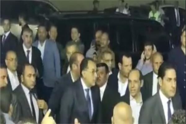 لحظة وصول رئيس الوزراء