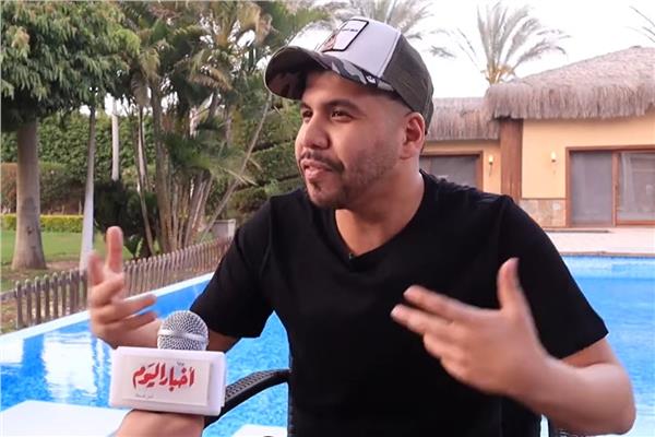 الفنان عمر كمال
