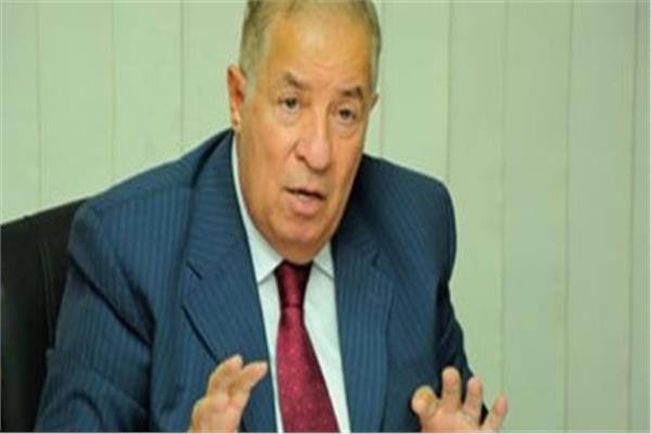 الدكتور محرم هلال