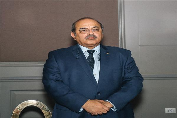 هشام حطب