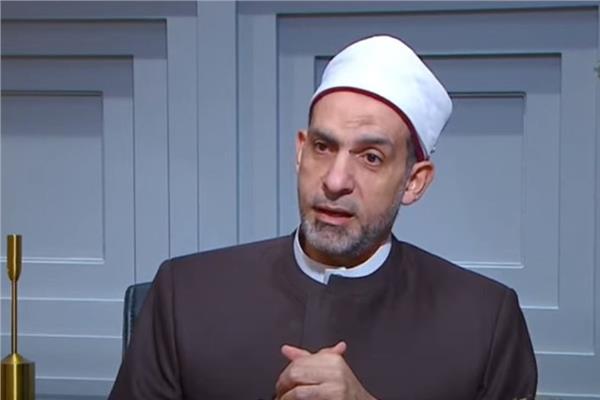 الدكتور على فخر، أمين الفتوى بدار الإفتاء المصرية