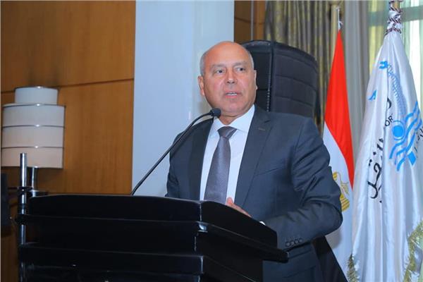 الفريق كامل الوزير، وزير النقل