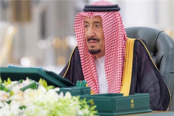 خادم الحرمين الشريفين 