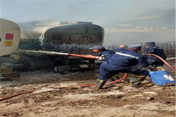 حريق شب داخل جراج خاص بقها