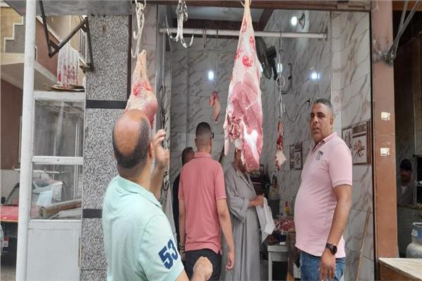 ضبط 39 كجم لحوم ودواجن غير صالحة للاستهلاك الادمي خلال حملات رقابية بالمنيا