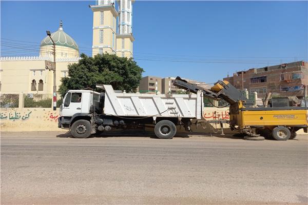 محافظ أسيوط: مواصلة تنظيم حملات التشجير والنظافة بمسار رحلة العائلة المقدسة في مركز أسيوط 