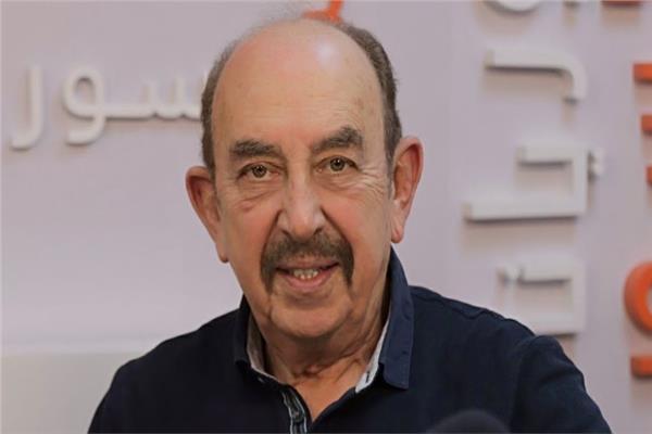 الفنان أسامة الروماني
