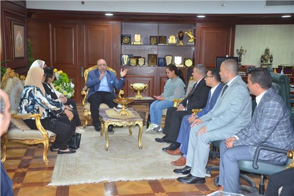الدكتور محمد هاني غنيم محافظ بني سويف