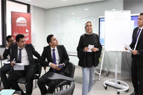 تدريب طلاب الجامعات