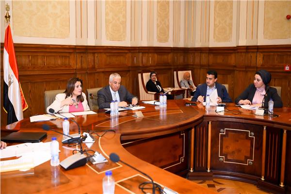 وزيرة الهجرة تعرض مشروع الموازنة العامة على مجلس النواب