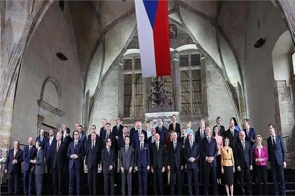 قمة المجموعة السياسية الأوروبية