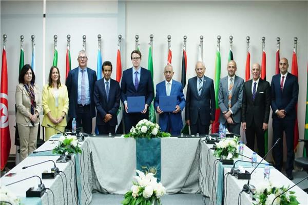 بروتوكول تعاون مع - NCUK اكبر تحالف للجامعات في بريطانيا .