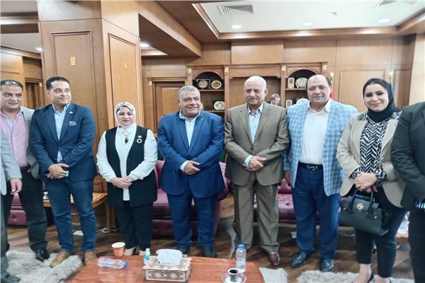 فاعليات زيارة لجنة الصناعة بمجلس النواب لمحافظات القناة 