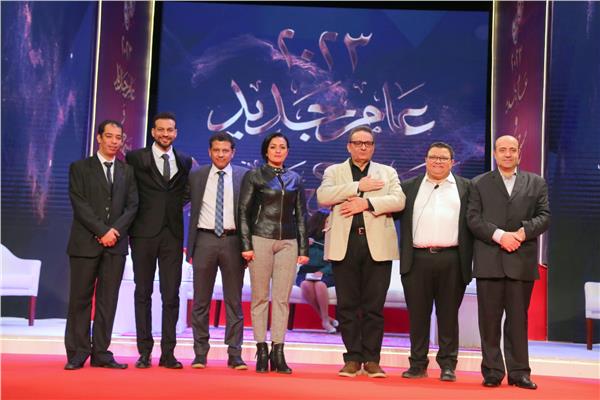 العرض المسرحي "باب عشق"