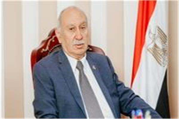 النائب أحمد عثمان