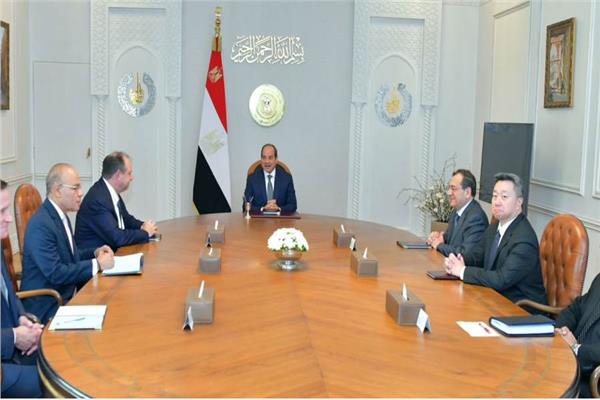 الرئيس السيسي خلال لقاء الرئيس التنفيذي لشركة أباتشي