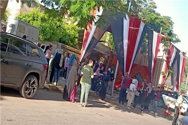 طلاب الثانوية العامة 