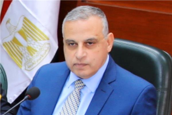 اللواء طارق الفقي محافظ سوهاج