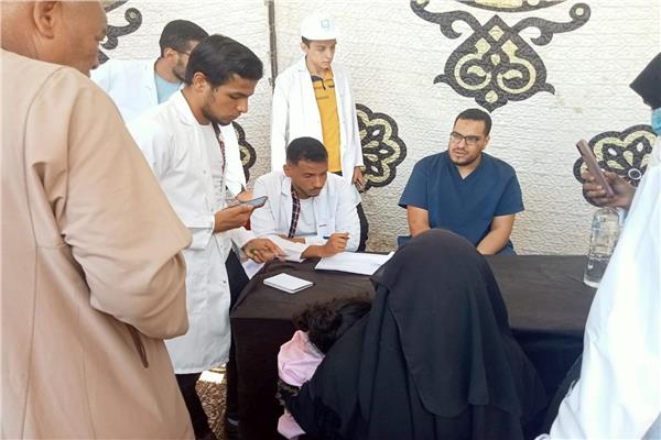 جانب من القوافل الطبية