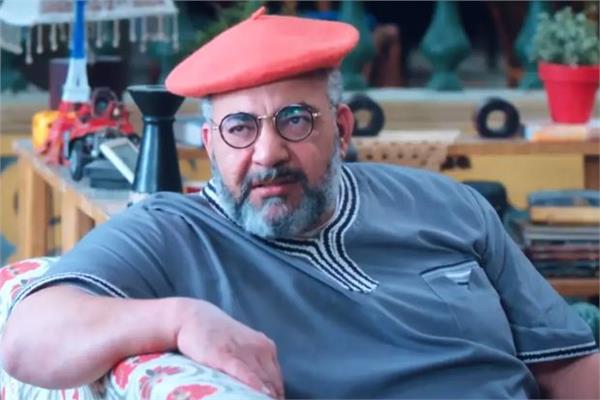الفنان بيومي فؤاد