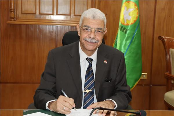 الدكتور أحمد القاصد رئيس جامعة المنوفية 