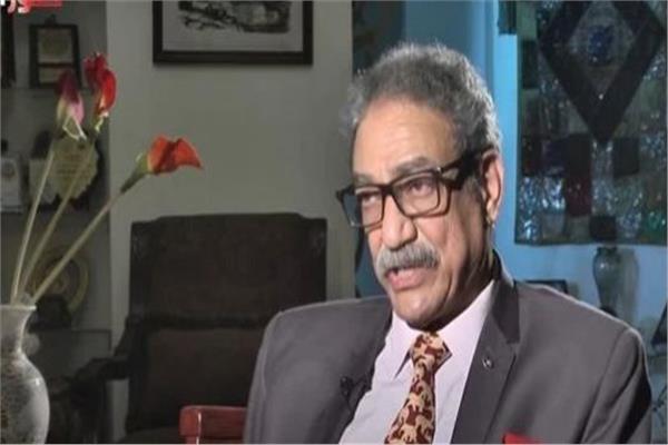 الشاعر  أشرف عامر 