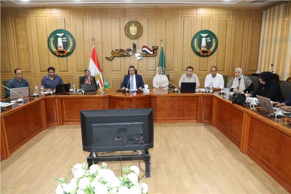 ندوة تعريفية لمشروعات المبادرة الوطنية