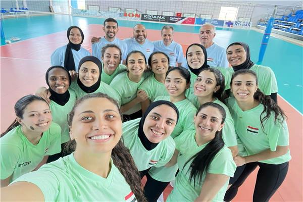 منتخب سيدات الطائرة