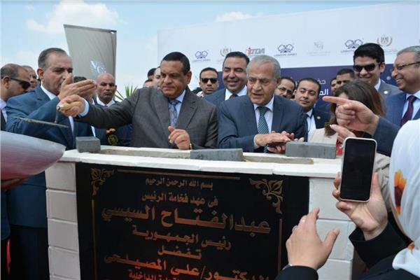 وزير التنمية المحلية 