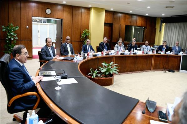 صورة موضوعية للقاء 