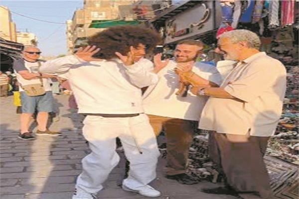 بلوجر التيك توكر نويل روبنسون