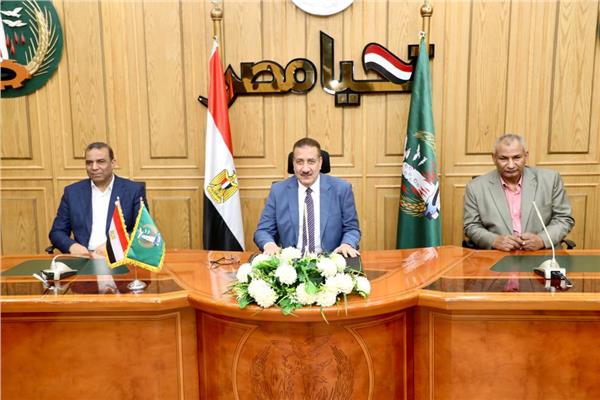 محافظ المنوفية توفير فرص عمل جادة للشباب وحصر شامل للوظائف للإعلان عنها