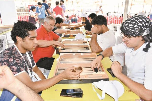 أجواء إيجابية لبطولة الدومينو والطاولة المؤهلة للمونديال