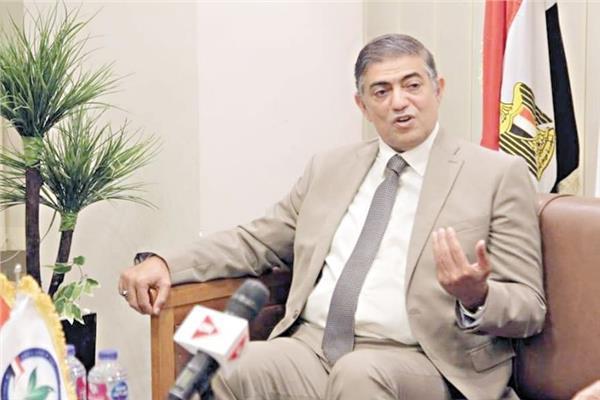 هشام عبدالعزيز رئيس حزب الإصلاح والنهضة