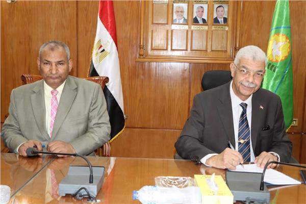 "عمل المنوفية" توقع بروتوكول تعاون مع الجامعة