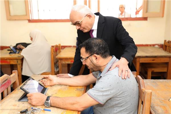 الدكتور رضا حجازي