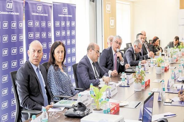 ■ وفد المنطقة الاقتصادية لقناة السويس 