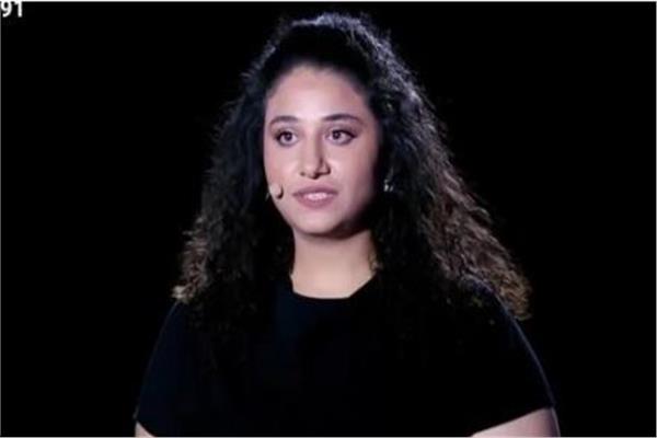 الفنانة التشكيلية ياسمين أيمن