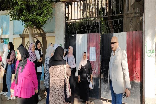 عصمت الطوخي مدير عام إدارة مصر القديمة التعليمية