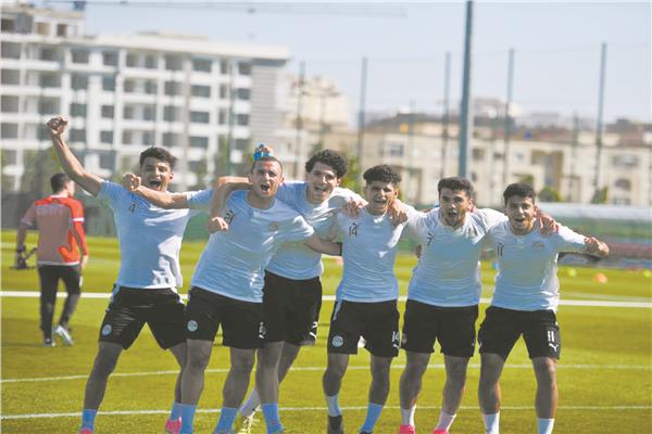 أجواء إيجابية فى تدريبات المنتخب الأوليمبى