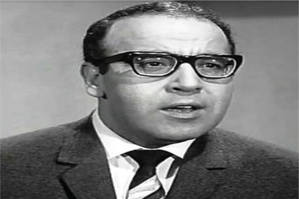 الفنان حسن مصطفى 