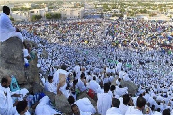 الحجاج على صعيد عرفات