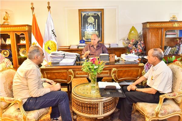 محافظ أسيوط: مجازر المحافظة تواصل استقبال الأضاحي لذبحها مجانًا طوال أيام العيد 