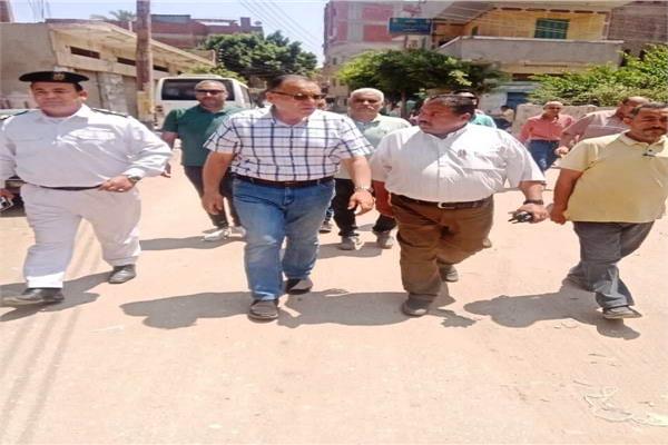 محافظ الشرقية يقرر  إحالة النوبتجية الصباحية بالوحدة المحلية بصفط زريق للتحقيق 