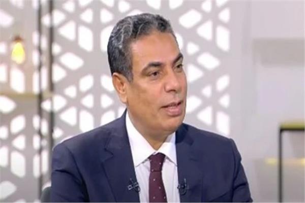 عادل عبد الغفار